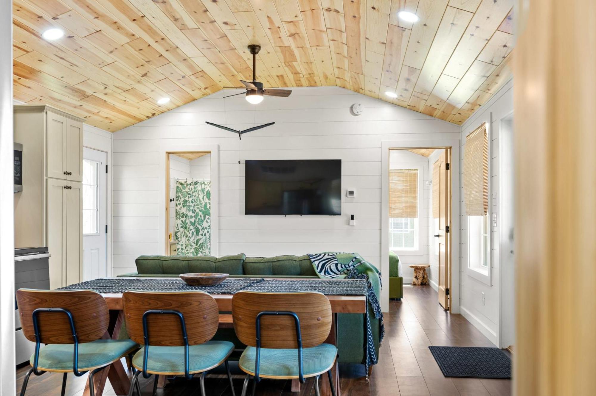The Lodges At Eden Reserve - Pet Friendly Cabins Near Ark 威廉斯敦 外观 照片